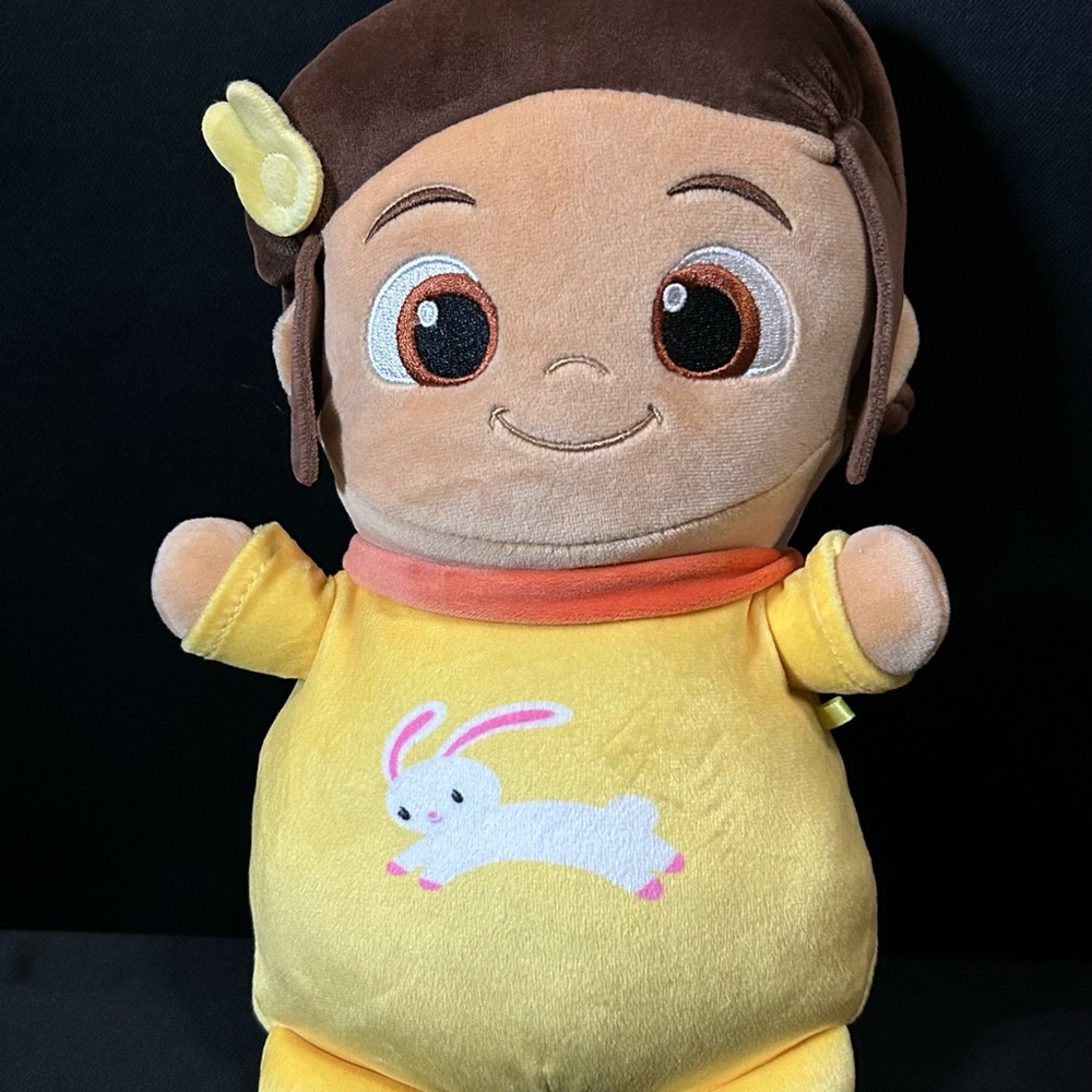 Cocomelon Hug Mees Squishmallow, Nina